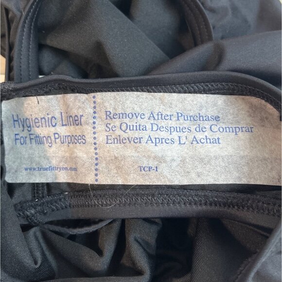 TYR Womens Diamondfit One-Piece Swimsuit Black Size 24 Chlorine Resistant UPF 50 - Picture 6 of 7